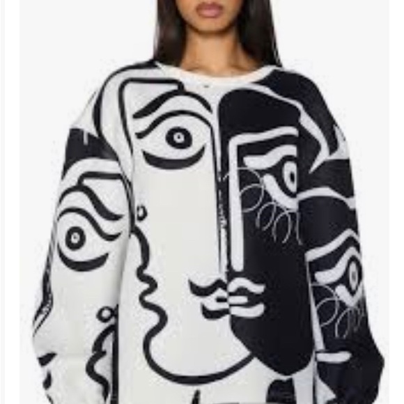 ✨🎇🎉🎆Akira Face oversize Top - Picture 2 of 6